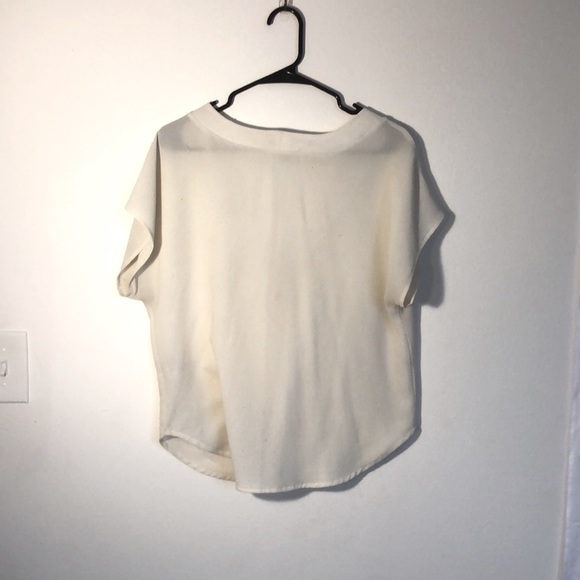 🟢 forever 21 white t shirt work blouse - Picture 3 of 3